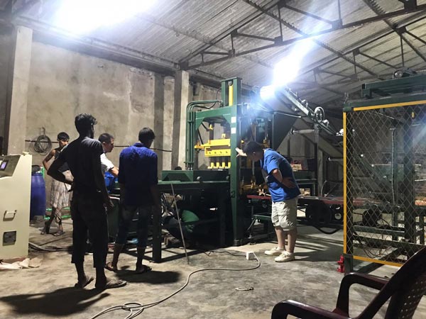 maintenance of automatic interlocking bricks machine