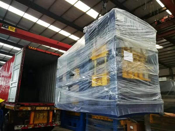 shipment of ABM-4SE semi automatic interlocking block machine