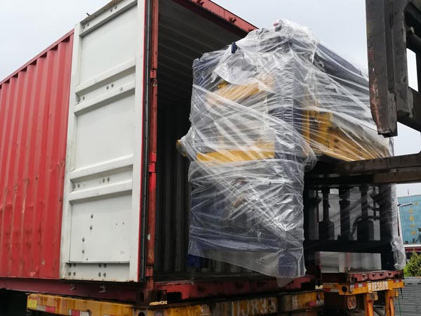 shipment of ABM-8S automatic interlocking block machine