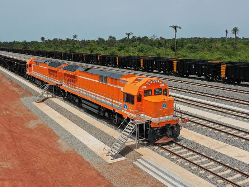 Simandou rail need concrete mixing pump or crawler chassis concrete boom pump