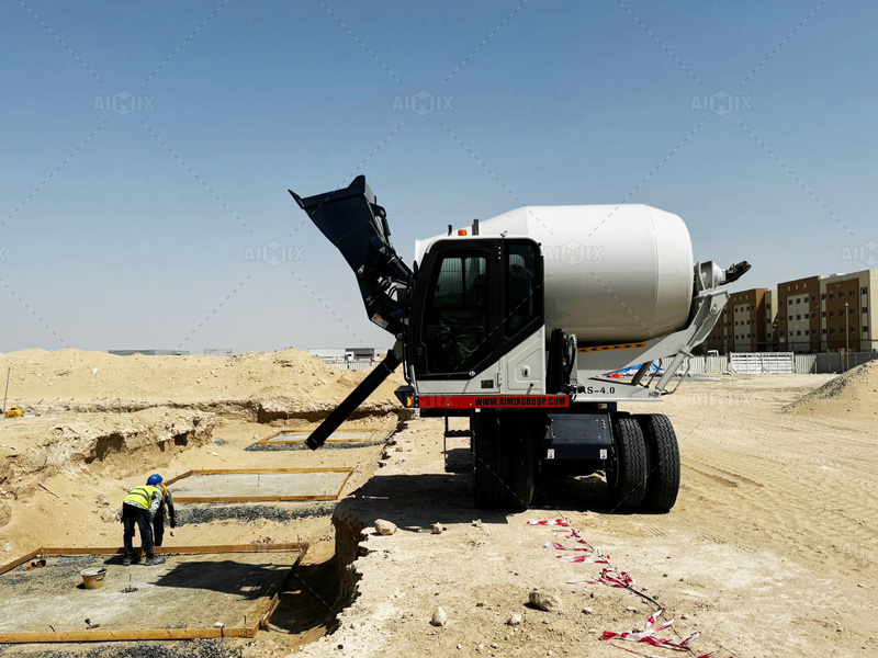 Juliracks self loading concrete mixer in UAE